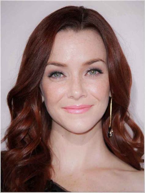 Annie Wersching was an American actress best known for her work in the American drama series 24 as Renee Walker. She also made several appearances on many television series like Timeless and Bosch. However, people remember her for Tess in the video game, The Last of Us, another American drama series. In 2020, doctors diagnosed …